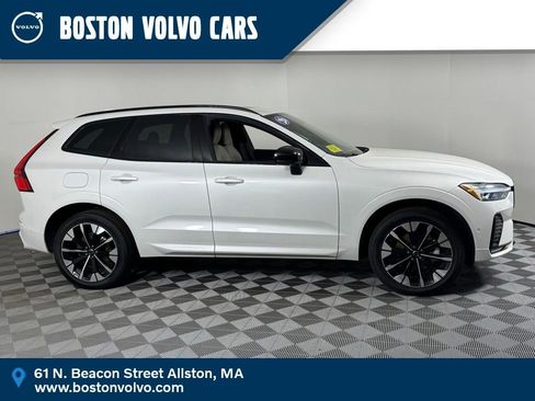 New 2026 Volvo XC60 B5 Plus w/ Protection Package Premier AWD/4WD image 3
