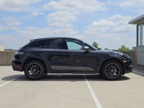 Certified 2023 Porsche Macan Turbo AWD/4WD image 9