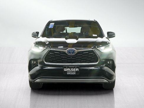 Used 2022 Toyota Highlander Platinum AWD/4WD image 8