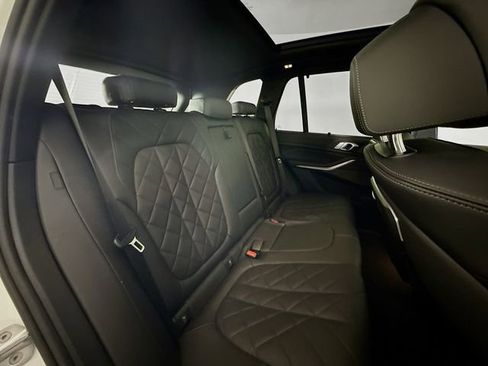 Used 2024 BMW X5 xDrive50e w/ Premium Package image 29