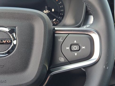 Used 2026 Volvo XC40 B5 Ultra w/ Climate Package AWD/4WD image 42