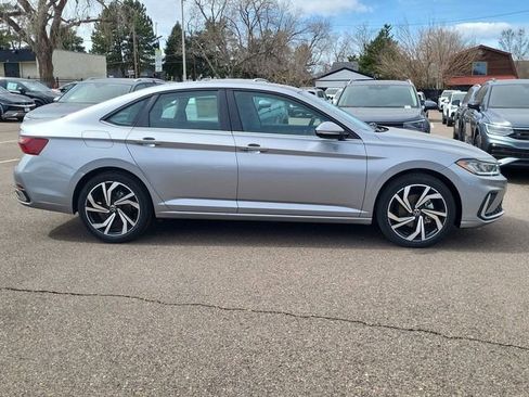 New 2025 Volkswagen Jetta SEL image 6