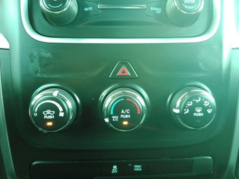 Used 2024 RAM 1500 Classic SLT image 36