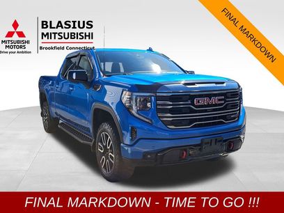 Used 2022 GMC Sierra 1500 AT4 w/ Technology Package