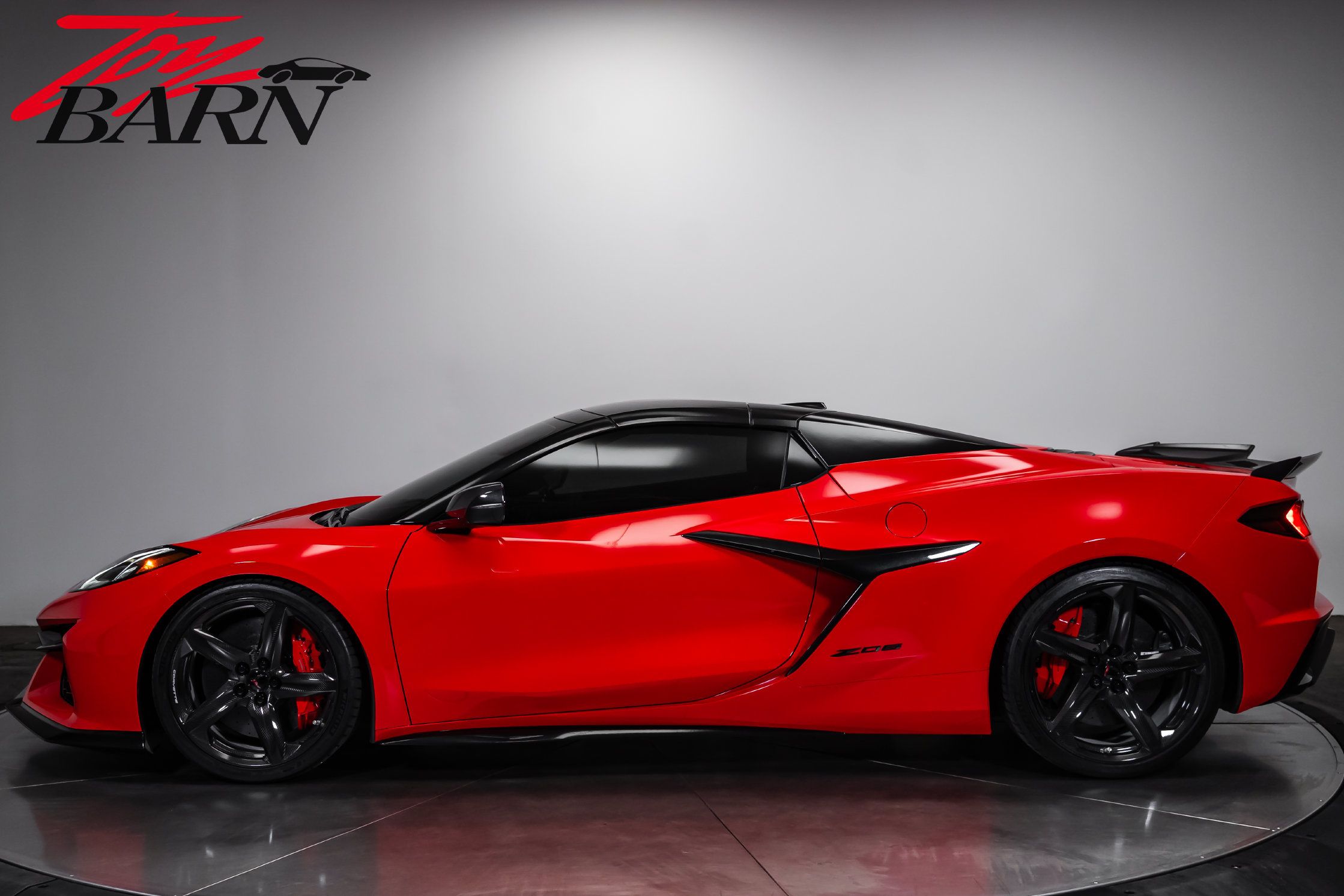 Used 2023 Chevrolet Corvette Z06 w/ Stealth Interior Trim Package RWD image 10