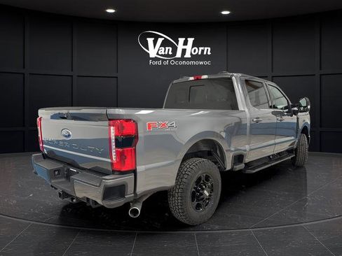 Used 2023 Ford F250 XLT w/ XLT Premium Package image 3