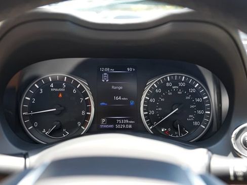 Used 2018 INFINITI Q50 Luxe w/ Sensory Package (Luxe) RWD image 32