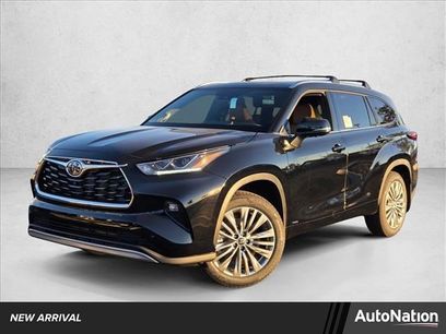 New 2026 Toyota Highlander Platinum