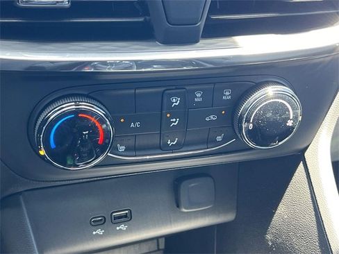 New 2025 Buick Encore GX Preferred w/ Advanced Technology Package image 18