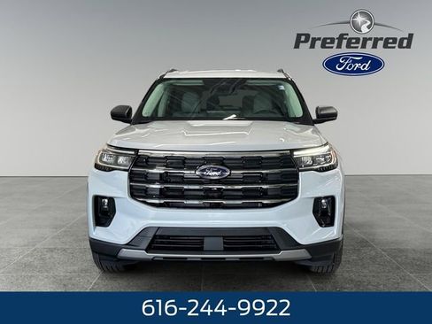 New 2026 Ford Explorer Active AWD/4WD image 11