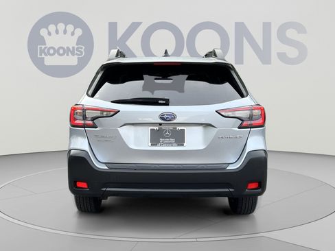 Used 2024 Subaru Outback Premium w/ Popular Package #1 AWD/4WD image 10