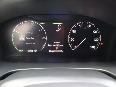 Used 2024 Honda CR-V Sport Touring image 17