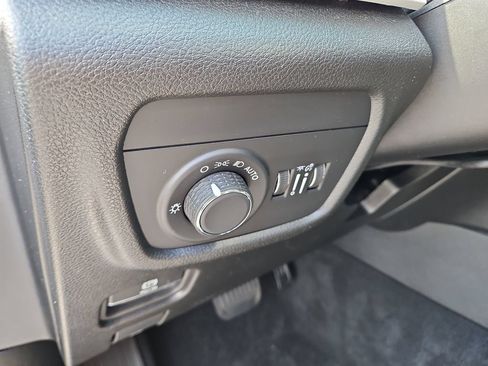 Certified 2024 Jeep Grand Cherokee Altitude AWD/4WD image 23