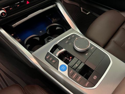 Used 2025 BMW i4 eDrive40 w/ M Sport Package image 18