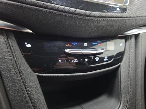 Certified 2024 Cadillac XT5 Premium Luxury AWD/4WD image 19