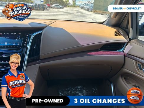 Used 2017 Cadillac Escalade ESV Platinum image 17