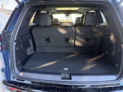 New 2026 GMC Acadia Denali w/ Super Cruise Package image 37