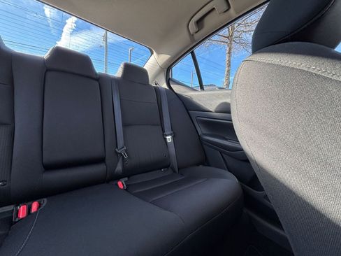 Used 2025 Nissan Altima 2.5 SV image 37