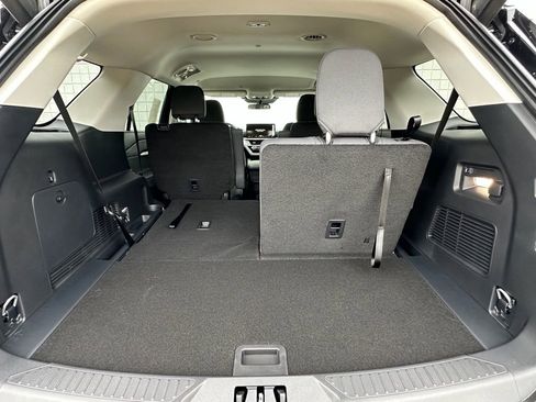 New 2026 Ford Explorer Active AWD/4WD image 25