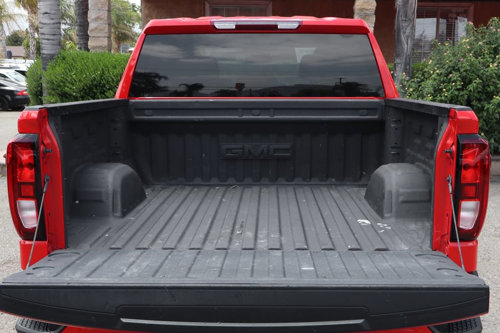 Used 2024 GMC Sierra 1500 Elevation w/ X31 Off-Road Package AWD/4WD image 8