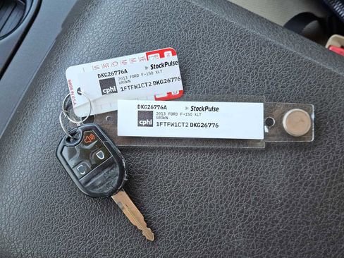 Used 2013 Ford F150 XLT w/ Luxury Equipment Group image 31