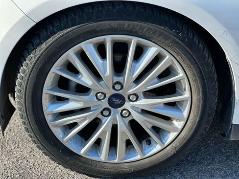 Used 2017 Ford Focus Titanium image 26