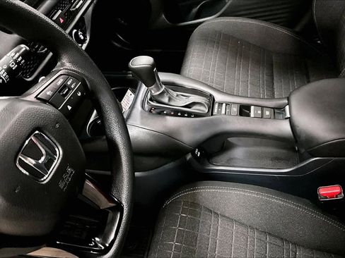 Used 2025 Honda HR-V LX image 15