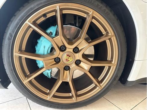Used 2023 Porsche Taycan RWD image 31