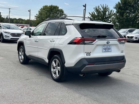 Used 2019 Toyota RAV4 Limited AWD/4WD image 7