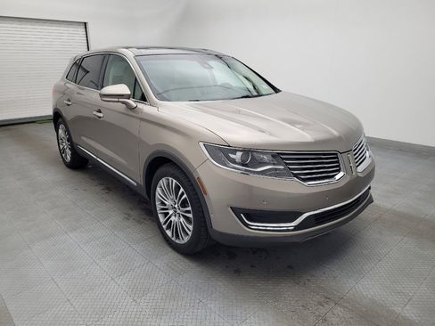 Used 2018 Lincoln MKX Reserve w/ Driver Assistance Package image 13