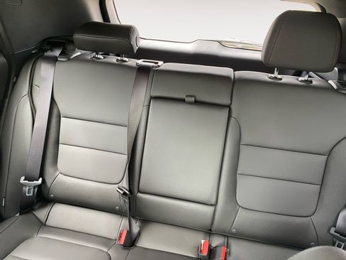 New 2025 Chevrolet TrailBlazer RS w/ Convenience Package image 13