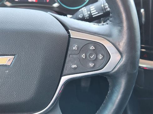 Used 2020 Chevrolet Traverse LT w/ LT Premium Package image 27