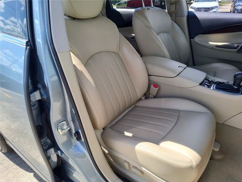Used 2017 INFINITI QX50 2WD w/ Deluxe Touring Package image 23