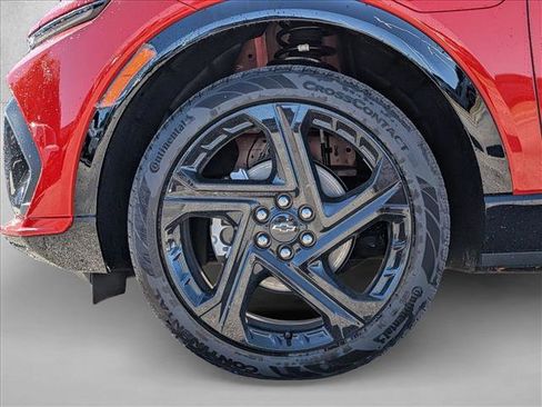 New 2026 Chevrolet Equinox EV RS image 18