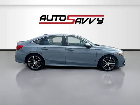 Used 2024 Honda Civic Touring image 8