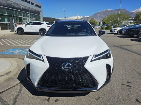 New 2026 Lexus UX 300h AWD image 2