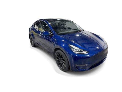 Certified 2023 Tesla Model Y AWD image 8