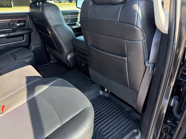 Used 2015 RAM 1500 Laramie w/ Convenience Group AWD/4WD image 18