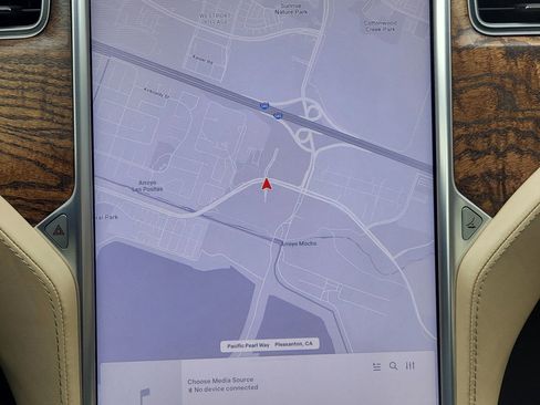 Used 2017 Tesla Model S 75 image 17