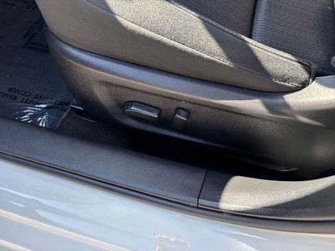 Used 2025 Nissan Altima 2.5 SV FWD image 22