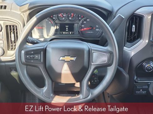 Used 2020 Chevrolet Silverado 1500 Custom w/ Custom Value Package AWD/4WD image 23