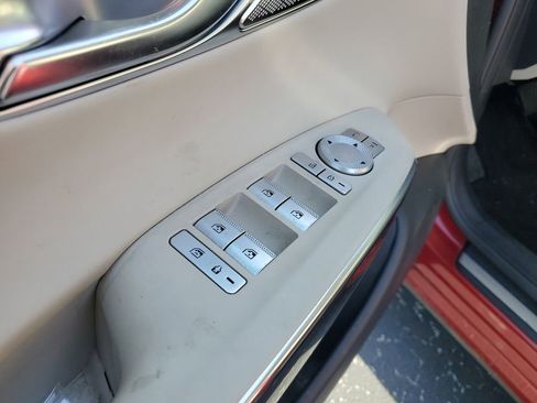 Certified 2024 Genesis GV70 2.5T image 26