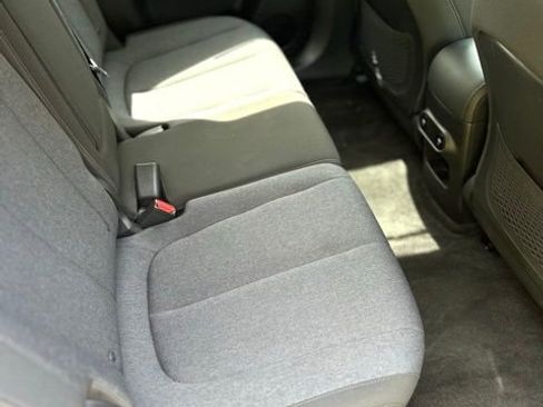 Certified 2025 Hyundai Ioniq 5 SE RWD image 19