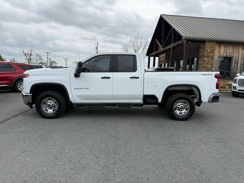 Used 2020 Chevrolet Silverado 2500 W/T image 3