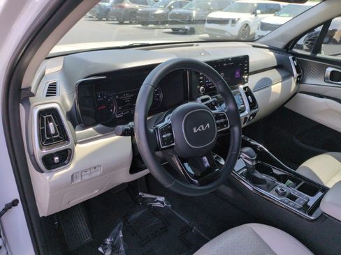 Used 2022 Kia Sorento SX AWD/4WD image 15