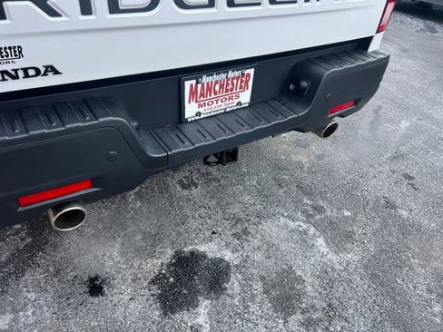 Used 2025 Honda Ridgeline Black Edition image 15