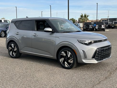 Certified 2023 Kia Soul GT-Line image 6