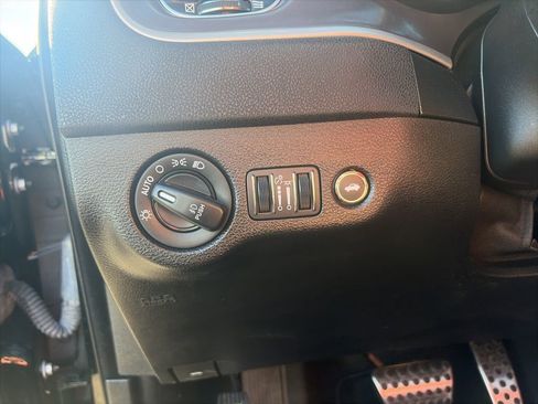 Used 2021 Dodge Charger R/T w/ Performance Handling Group image 15