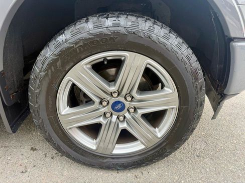 Used 2018 Ford F150 XLT w/ Equipment Group 302A Luxury AWD/4WD image 12