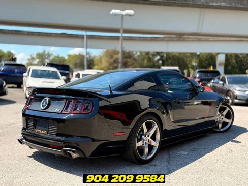Used 2013 Ford Mustang GT Premium RWD image 7